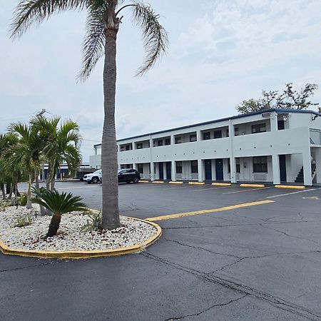 Deluxe Inn - Sarasota South Bradenton Exterior foto